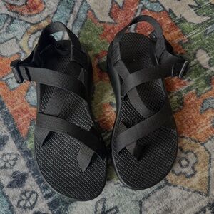 Chaco Z/2 Classic Sandals Womens Size 7 Black Strappy Outdoor Hiking